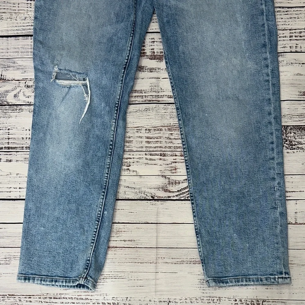 Tommy Hilfiger Julie Ultra High Rise Distressed Jeans Sz.‎ 30